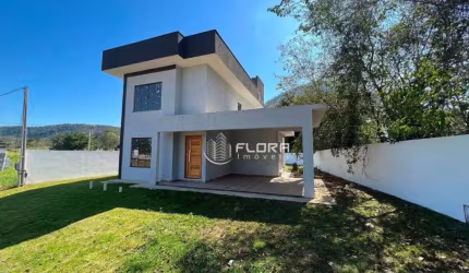 Casa à venda, 135 m² por R$ 550.000,00 - Ubatiba - Maricá/RJ