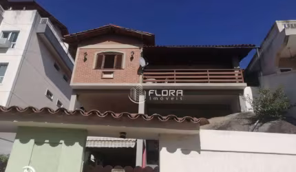 Casa com 5 dormitórios à venda, 377 m² por R$ 890.000,00 - Itaipu - Niterói/RJ