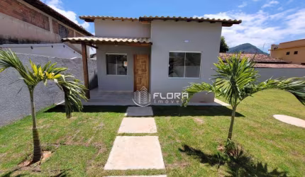 Casa com 2 Quartos sendo 1 Suíte à venda, Terreno de 450m² por R$ 530.000 - Bosque Fundo - Maricá/RJ