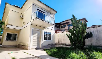 Casa à venda, 110 m² por R$ 695.000,00 - Serra Grande - Niterói/RJ