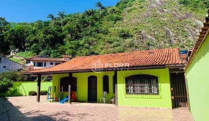 Casa com 4 dormitórios à venda, 191 m² por R$ 2.500.000,00 - Itacoatiara - Niterói/RJ