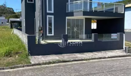 Casa com 3 dormitórios à venda, 110 m² por R$ 530.000,00 - Pindobas - Maricá/RJ