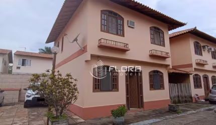 Casa com 3 dormitórios à venda, 106 m² por R$ 470.000,00 - Itaipu - Niterói/RJ