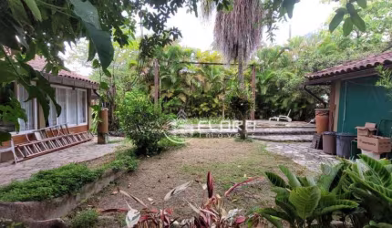 Casa com 5 dormitórios à venda, 400 m² por R$ 2.000.000,00 - Itaipu - Niterói/RJ
