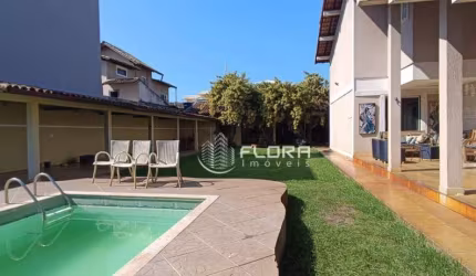 Casa com 4 dormitórios à venda, 450 m² por R$ 1.990.000,00 - Itaipu - Niterói/RJ