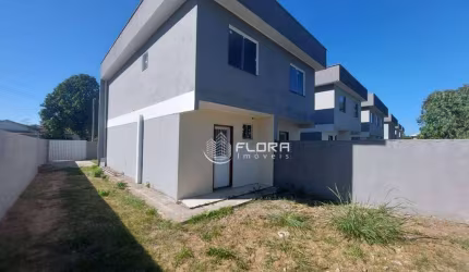 Casa com 2 dormitórios à venda, 72 m² por R$ 330.000,00 - Itapeba - Maricá/RJ