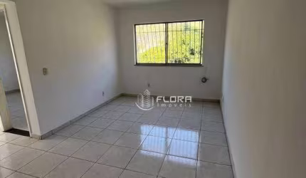 Apartamento com 2 dormitórios à venda, 72 m² por R$ 270.000,00 - Centro - São Gonçalo/RJ