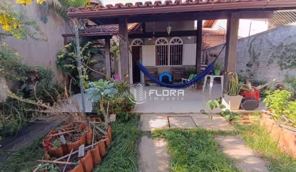 Casa com 2 dormitórios à venda, 100 m² por R$ 570.000,00 - Itaipu - Niterói/RJ