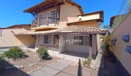 Casa com 3 dormitórios à venda, 153 m² por R$ 870.000,00 - Itaipu - Niterói/RJ