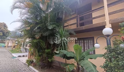 Casa com 3 dormitórios à venda, 110 m² por R$ 720.000,00 - Santo Antônio - Niterói/RJ