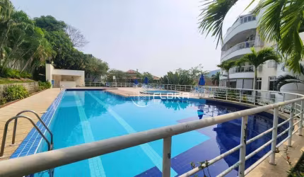 Apartamento com 3 dormitórios à venda, 110 m² por R$ 699.000,00 - Itaipu - Niterói/RJ