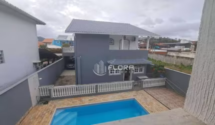 Casa com 4 dormitórios à venda, 351 m² por R$ 1.165.000,00 - Piratininga - Niterói/RJ