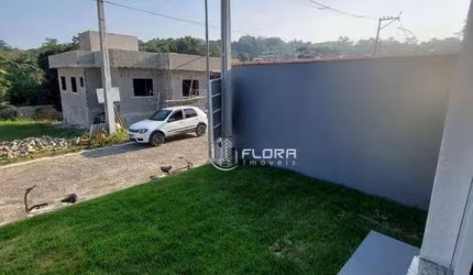 Casa com 3 quartos (1 Suíte)  97 m² por R$ 520.000 - Itapeba - Condominio Fechado