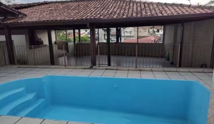 Casa com 5 dormitórios à venda, 480 m² por R$ 599.000,00 - Brasilândia - São Gonçalo/RJ