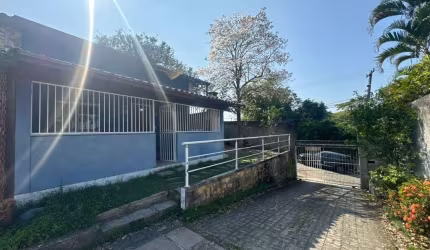 Casa com 2 dormitórios à venda, 82 m² por R$ 299.000,00 - Maria Paula - Niterói/RJ