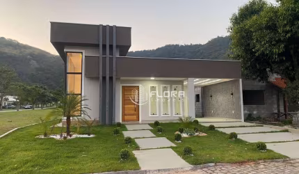 Casa com 3 dormitórios à venda, 133 m² por R$ 635.000,00 - São José de Imbassai - Maricá/RJ