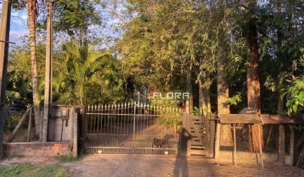 Sítio com 3 dormitórios à venda, 2800 m² por R$ 550.000,00 - Duques - Tanguá/RJ