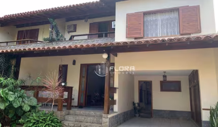 Casa com 3 dormitórios à venda, 176 m² por R$ 1.300.000,00 - Itacoatiara - Niterói/RJ