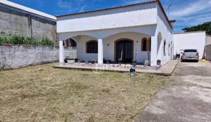 Casa com 3 dormitórios à venda, 195 m² por R$ 500.000 - Inoã - Maricá/RJ