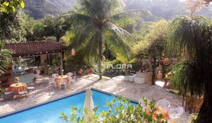 Casa com 5 dormitórios à venda, 369 m² por R$ 1.990.000,00 - Itaipu - Niterói/RJ