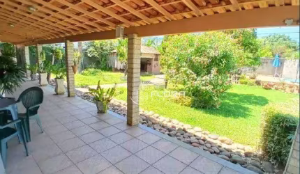 Casa com 3 dormitórios à venda, 218 m² por R$ 900.000,00 - Maravista - Niterói/RJ