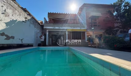 Casa com 4 dormitórios à venda, 180 m² por R$ 950.000,00 - Praia de Piratininga - Niterói/RJ