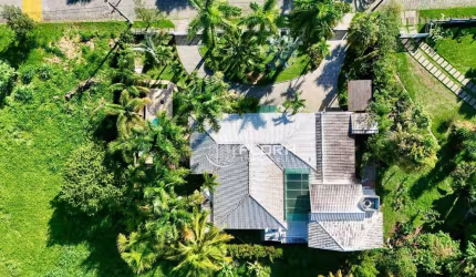 Casa com 4 dormitórios à venda, 309 m² por R$ 1.599.000,00 - Ubatiba - Maricá/RJ