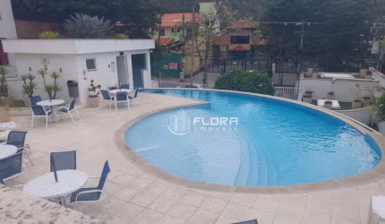 Apartamento com 2 dormitórios à venda, 56 m² por R$ 320.000 - Maceió - Niterói/RJ