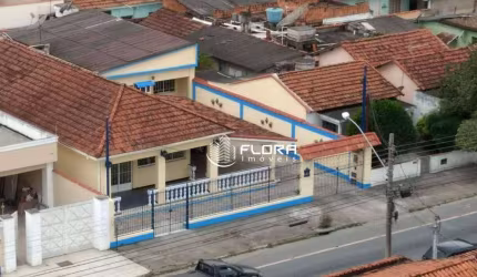 Casa com 4 dormitórios à venda, 291 m² por R$ 970.000,00 - Vila Julieta - Resende/RJ