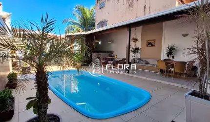 Casa com 3 dormitórios à venda, 141 m² por R$ 890.000,00 - Serra Grande - Niterói/RJ