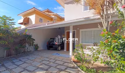 Casa com 3 dormitórios à venda, 147 m² por R$ 1.100.000,00 - Itaipu - Niterói/RJ