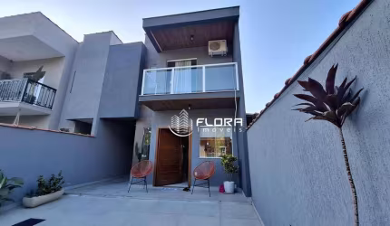 Casa com 3 dormitórios à venda, 150 m² por R$ 990.000,00 - Piratininga - Niterói/RJ