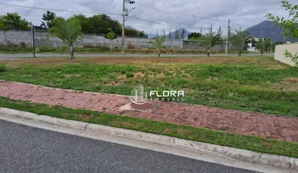 Terreno no Condomínio Landscape, com 383 m², à venda por R$ 215.000,00, Centro - Maricá - Rj