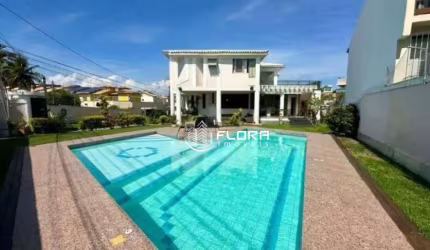 Casa com 5 dormitórios à venda, 484 m² por R$ 3.700.000,00 - Camboinhas - Niterói/RJ