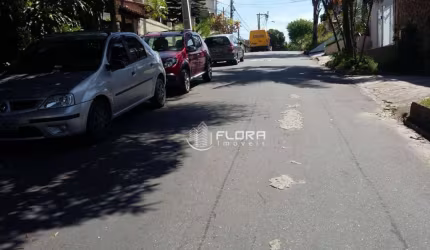 Terreno à venda, 360 m² por R$ 475.000,00 - Piratininga - Niterói/RJ