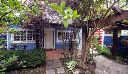 Casa com 6 dormitórios à venda, 300 m² por R$ 890.000,00 - Maria Paula - Niterói/RJ