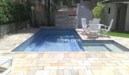 Casa com 4 dormitórios à venda, 490 m² por R$ 3.900.000,00 - Camboinhas - Niterói/RJ
