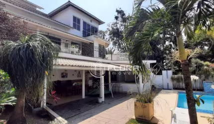 Casa com 4 dormitórios à venda, 470 m² por R$ 1.630.000,00 - Maria Paula - Niterói/RJ