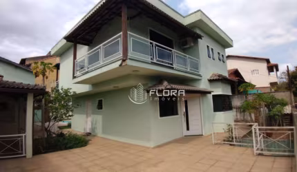 Casa com 3 dormitórios à venda, 225 m² por R$ 699.000,00 - Parque Ipiranga - Resende/RJ