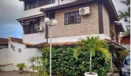Casa com 4 dormitórios à venda, 120 m² por R$ 690.000,00 - Itaipu - Niterói/RJ