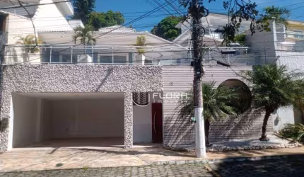Casa com 3 dormitórios à venda, 160 m² por R$ 700.000,00 - Várzea das Moças - Niterói/RJ