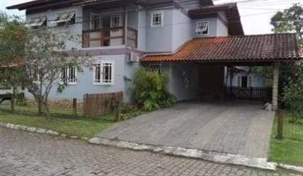 Casa com 5 dormitórios à venda, 263 m² por R$ 800.000,00 - Várzea das Moças - Niterói/RJ