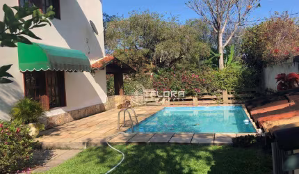 Casa com 3 dormitórios à venda, 200 m² por R$ 1.575.000,00 - Piratininga - Niterói/RJ