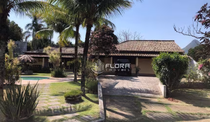 Casa com 3 dormitórios à venda, 400 m² por R$ 1.500.000,00 - Condado de Maricá - Maricá/RJ