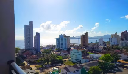 Apartamento com 2 dormitórios à venda, 63 m² por R$ 599.000,00 - Centro - Balneário Piçarras/SC
