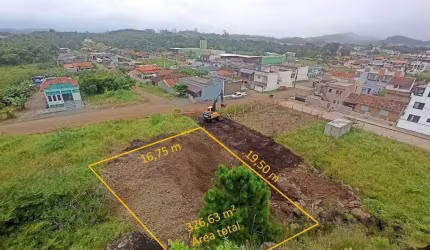 Terreno à venda, 326 m² por R$ 270.000,00 - Itacolomi - Balneário Piçarras/SC