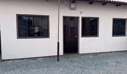 Casa à venda, 61 m² por R$ 460.000,00 - Centro - Navegantes/SC