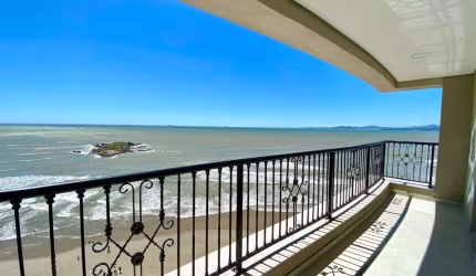 Apartamento com 3 dormitórios à venda, 141 m² por R$ 2.700.000,00 - Gravatá - Navegantes/SC