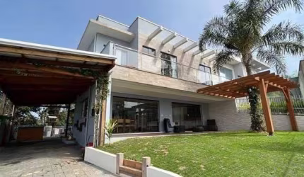 Casa Alto Padrão Centro - Penha/SC