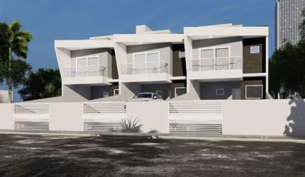 Casa  à venda, no Centro de Balneário Piçarras/SC